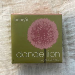 Benefit dandelion blush - barely used